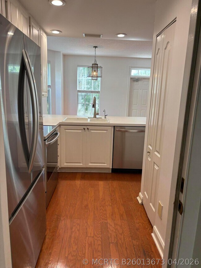 140 Day Lily Dr