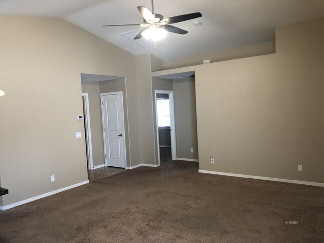 Photo - 1294 Kelson Pl