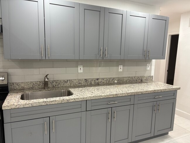 Photo - 170 NW 58th St