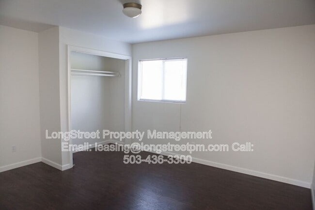 Photo - 4848 SE Bybee Blvd