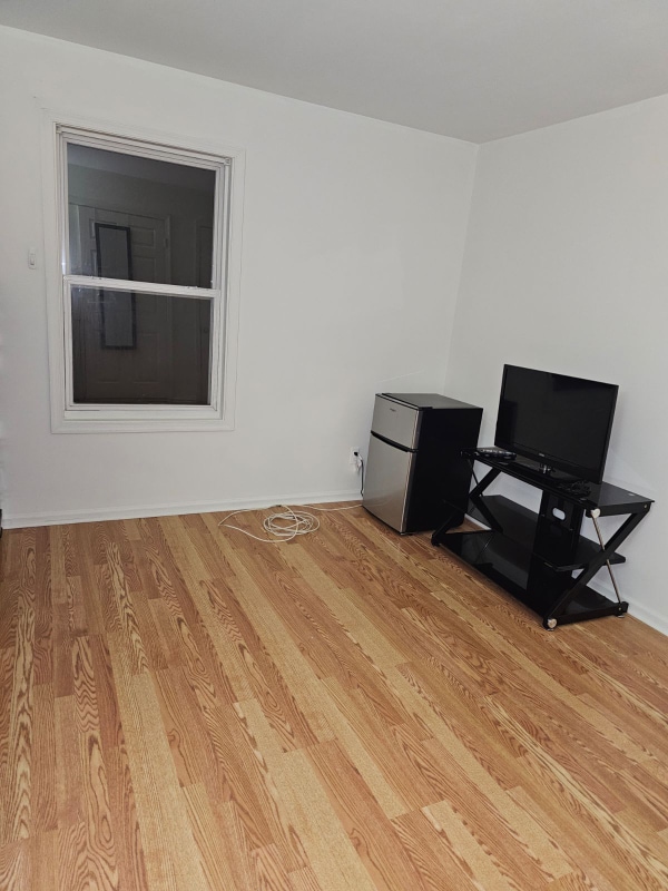 Photo - 90 Gillespie Rd