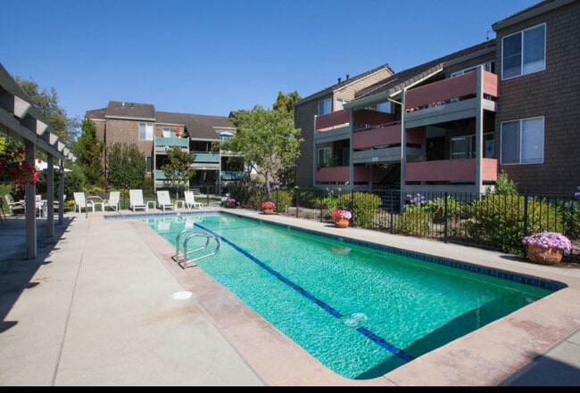 Cormorant Court Apartments