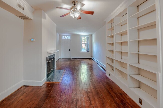 Photo - 833 S Bond St