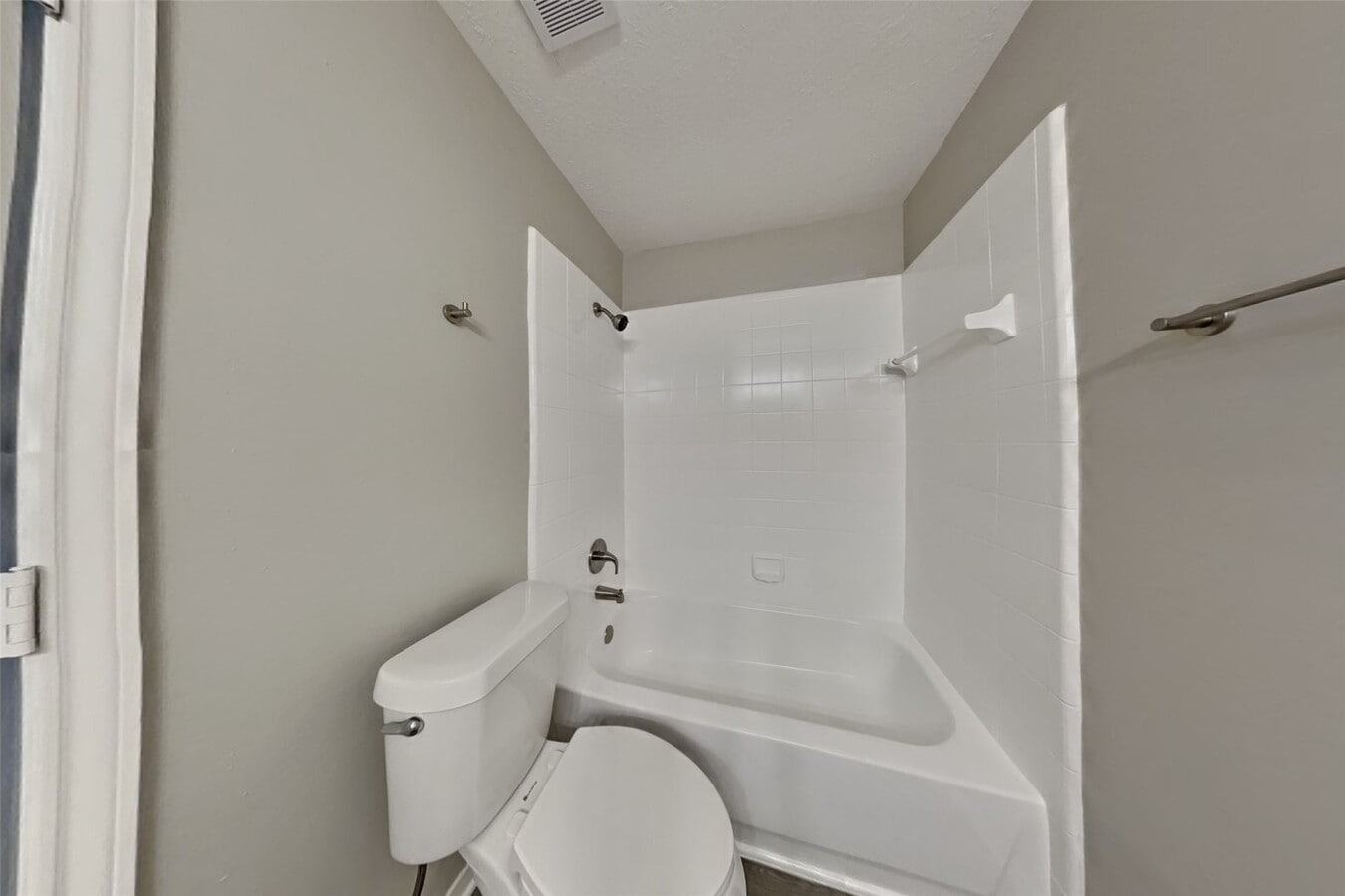 Photo - 131 Lissa Ln