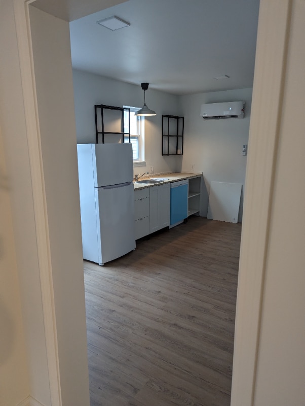 4215 Mission Rd Unit North