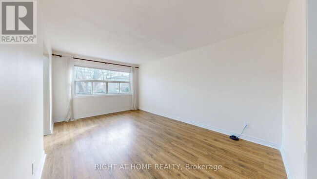 Photo - 126 Celeste Dr
