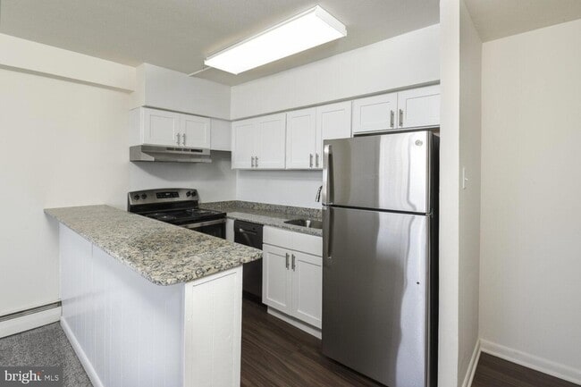 Photo - 449 Hamilton St Condo Unit 203