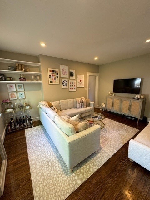 Photo - 64 Queensberry St Unidad 201A