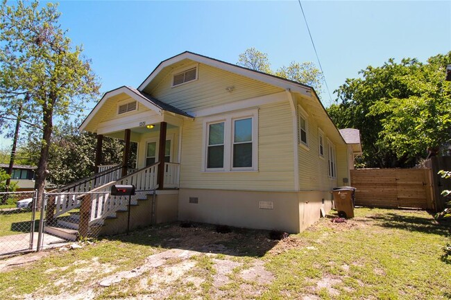 Photo - 1301 S 6th St