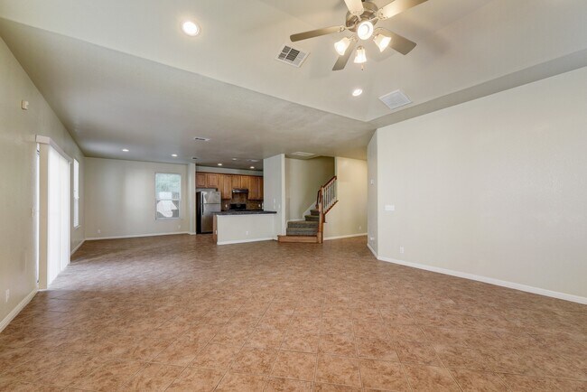 Photo - 5304 Evans Ave