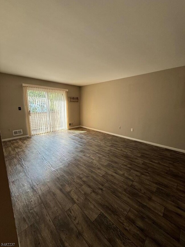 5010 Bryant Dr