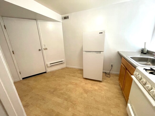 Photo - 538-540 43rd Ave