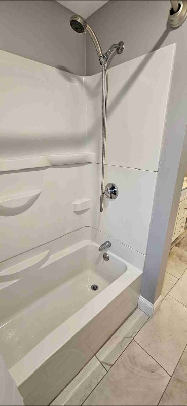 263 Grand Ave Unit 1 B