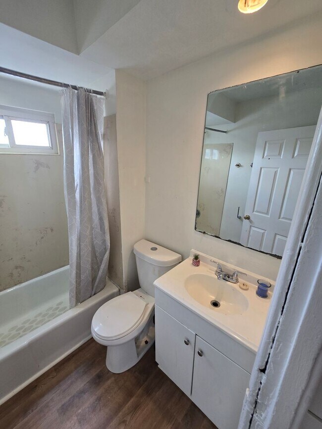 Photo - 2555-2557-2557 Sullivant Ave Apartamento Unidad 2555 Sullivant Ave
