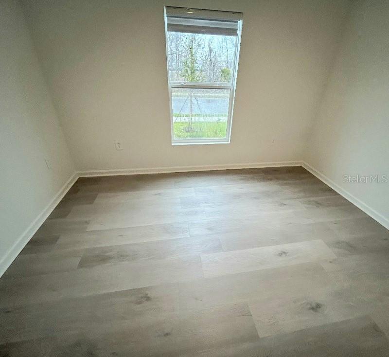 Photo - 5056 Barnet Dr