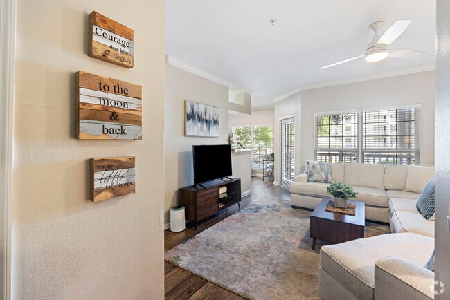 Building Photo - 700 Daniel Ellis Dr Unit 5103 Rental