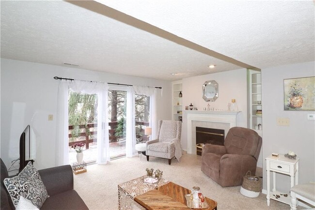 Photo - 11528 Hidden Bay