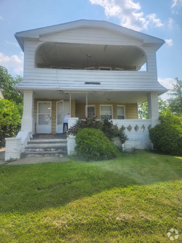 Building Photo - 3721 E 146th St Rental