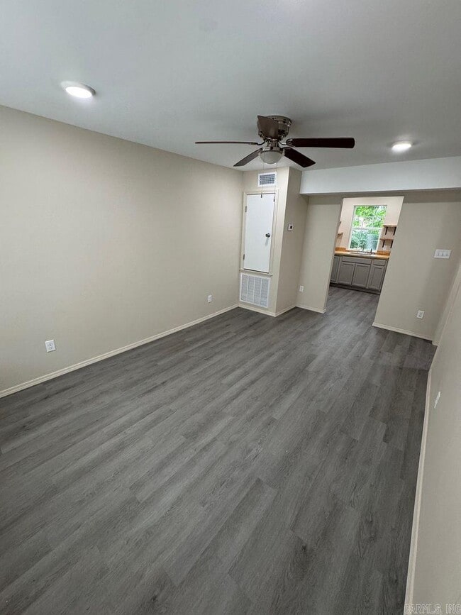 Photo - 1224 School St Unit A