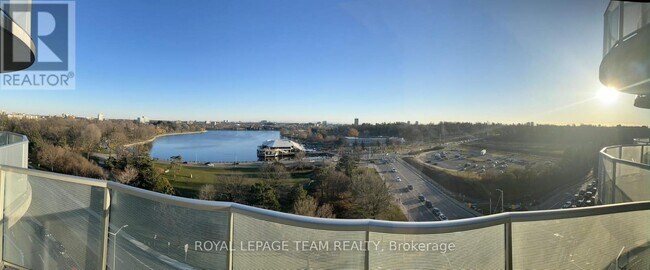 Photo - 805 Carling Ave Unité 905