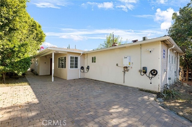 Photo - 7044 White Oak Ave