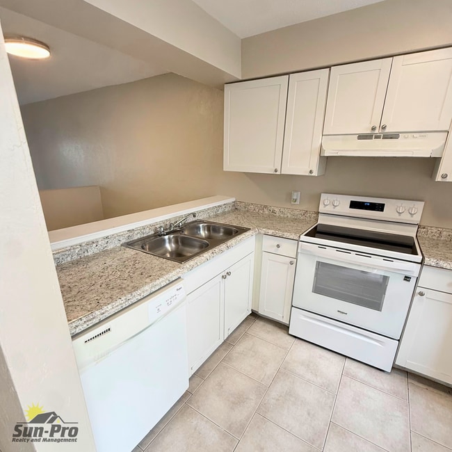 Photo - 410 Butler Blvd Unidad 4