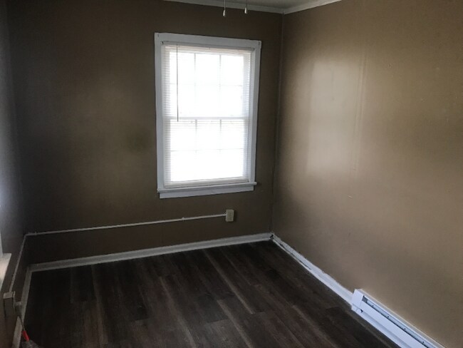 Photo - 1204 Desmond St