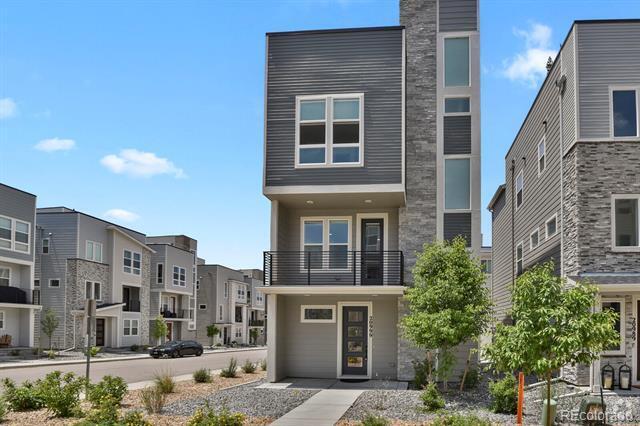 Building Photo - 20999 E Quincy Dr Rental