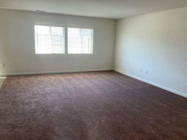 8967 Quail Fls Dr
