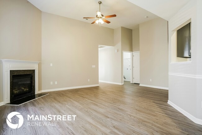 Photo - 5113 Chasteal Trail