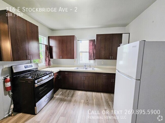 Building Photo - 716 E Stockbridge Ave Unit 2 Rental