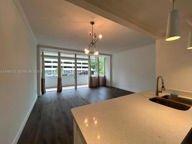 Photo - 7545 E Treasure Dr Unit 1B