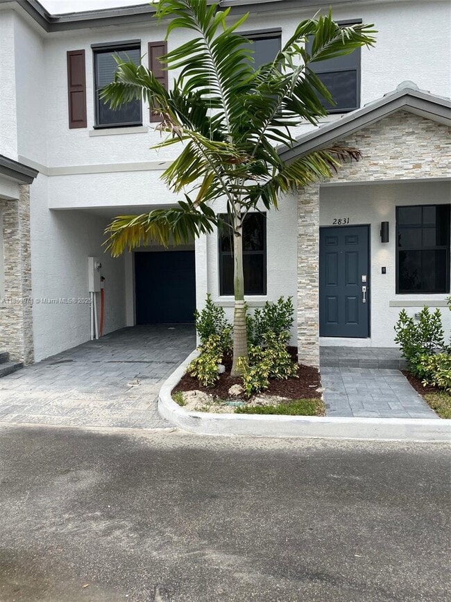 Building Photo - 2831 SW 16th Terrace Rental