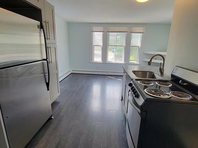 59 Washington St Unit 2