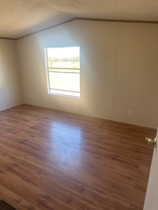 Photo - 4063 Old McGregor-Crawford Rd