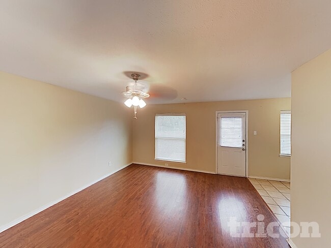 Photo - 2617 Spiceberry Ln