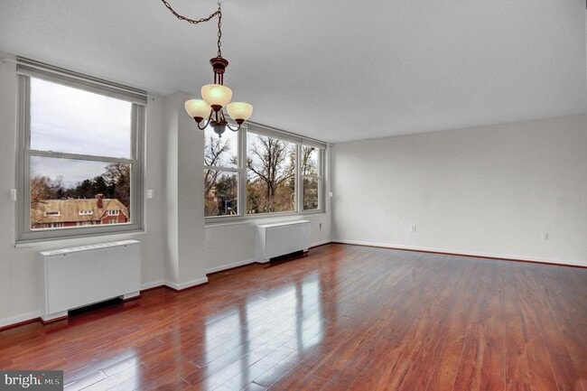 Photo - 4401 Roland Ave Unit 304