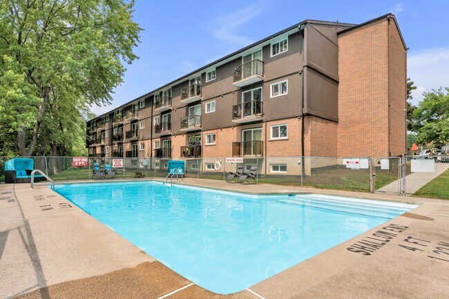 Photo - Castell Road Apartments