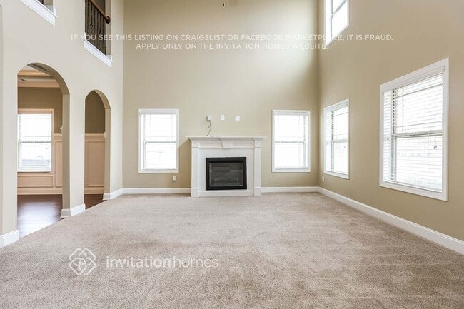 Photo - 2921 Cason Ln