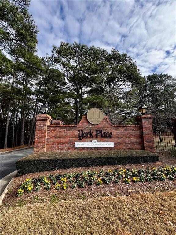 Building Photo - 3888 York Pl Unit 3888