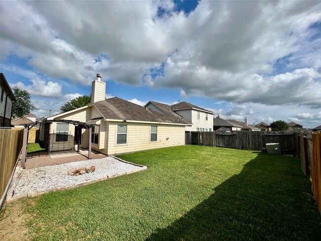 Photo - 3210 Blue Bonnet Dr