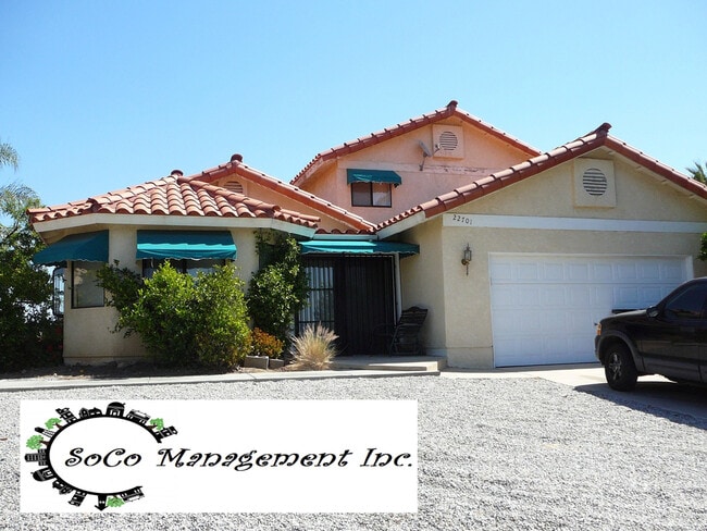 Building Photo - 2 Bedroom / 2 Bathroom Home inside Canyon Lake