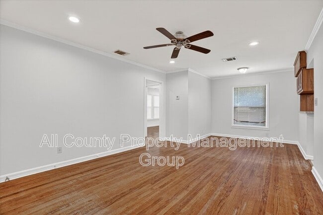 Photo - 4309 Curzon Ave