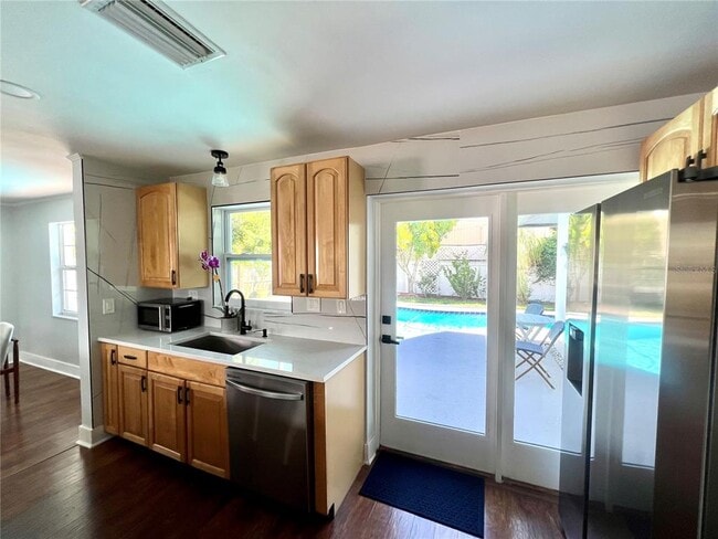 Photo - 2066 Druid Park Dr N