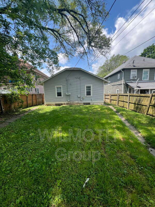 Photo - 1223 N Oxford St