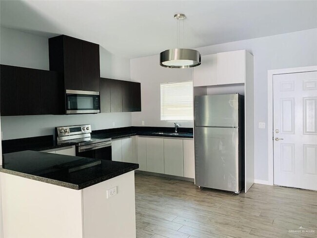 3903 Valeria St Unit 3