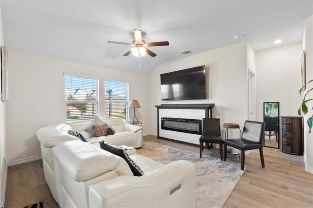 Photo - 1109 Blossom Ct Dr