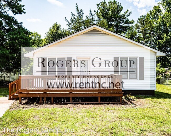 3 br, 1 bath House - 106 Briarcliff Street - 3 br, 1 bath House - 106 Briarcliff Street