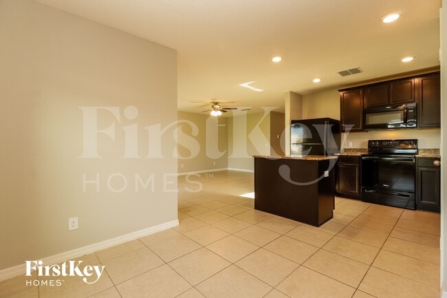 Photo - 1875 Amber Sweet Cir