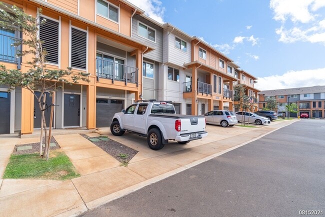 Photo - $3,350 / 2br - 1119ft2 - Beautifully Maint...